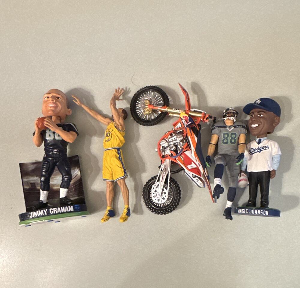 Forever Collectibles Legends of "The Field" Jimmy Graham Bobblehead LE 2015